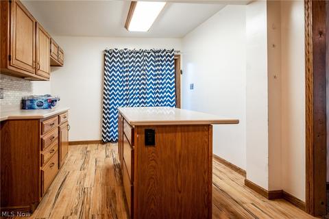 1147 Linden Ave, Akron, OH 44310 photo 14