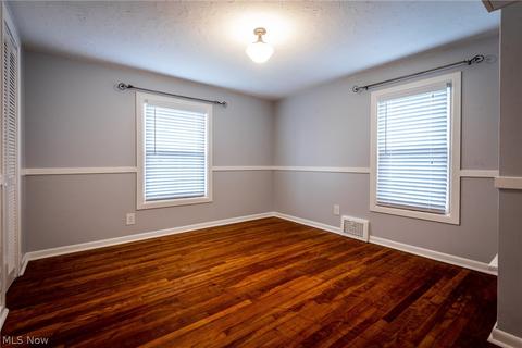 1147 Linden Ave, Akron, OH 44310 photo 16