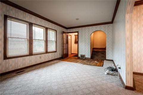 1147 Linden Ave, Akron, OH 44310 photo 9