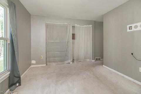 1137 Bell Ct, Elyria, OH 44035 photo 11