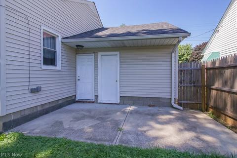 1137 Bell Ct, Elyria, OH 44035 photo 21