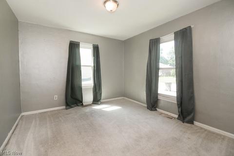1137 Bell Ct, Elyria, OH 44035 photo 10