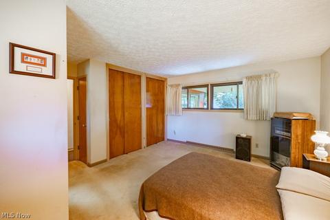 3842 Edgewood Dr, Lorain, OH 44053 photo 11