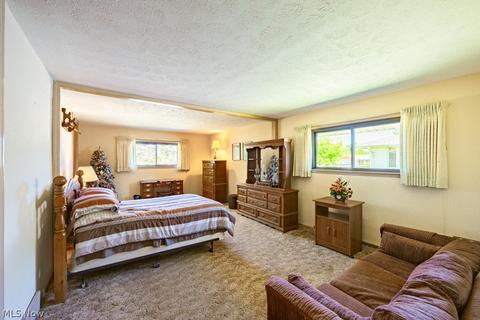 3842 Edgewood Dr, Lorain, OH 44053 photo 16