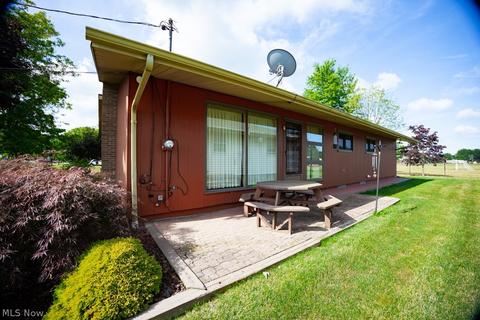 3842 Edgewood Dr, Lorain, OH 44053 photo 31