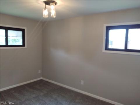 285 E 280th St, Euclid, OH 44132 photo 12