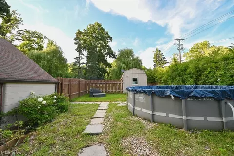 1963 E Sprague Rd, Seven Hills, OH 44131 photo 32