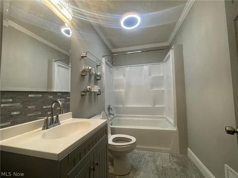 603 E 35th St, Lorain, OH 44055 photo 10