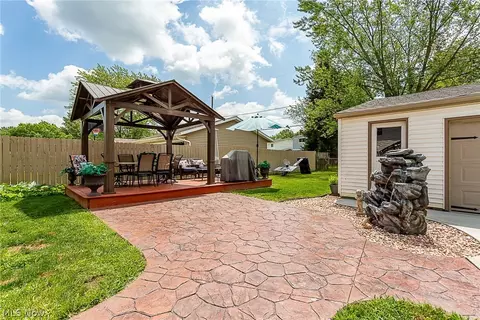 913 Salem Ave, Elyria, OH 44035 photo 30