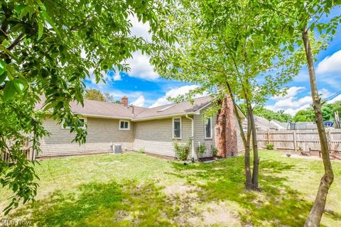 146 Mount Marie Ave NW, Canton, OH 44708 photo 28
