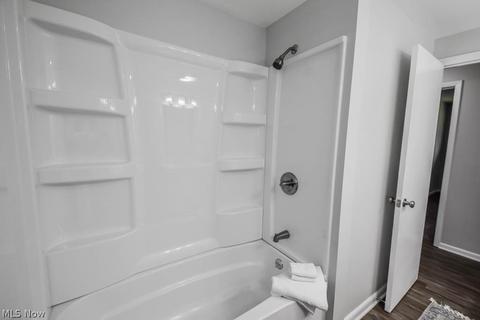146 Mount Marie Ave NW, Canton, OH 44708 photo 21