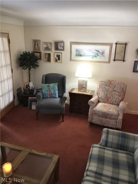 435 E 271st St, Euclid, OH 44132 photo 2