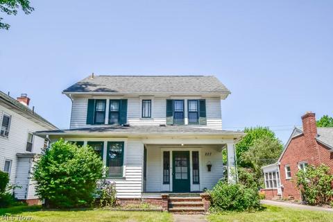 207 Montrose Ave NW, Canton, OH 44708 photo 1
