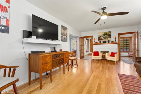 121 Eastern Heights Blvd, Elyria, OH 44035 photo 8
