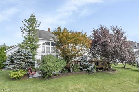 35755 Spatterdock Ln, Solon, OH 44139 photo 2