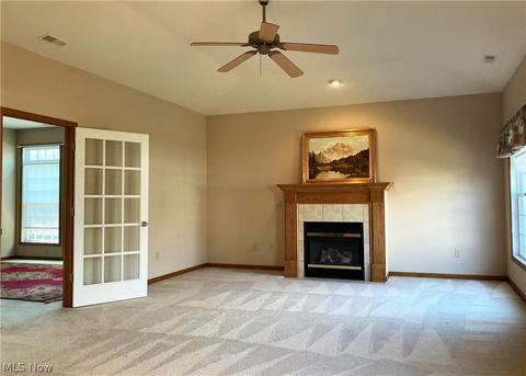 6988 Knight Ave NW, Canton, OH 44708 photo 2