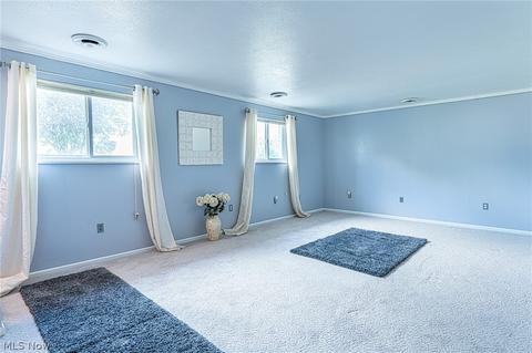 2144 E 39th St, Lorain, OH 44055 photo 12
