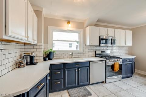 285 N Pardee St, Wadsworth, OH 44281 photo 20