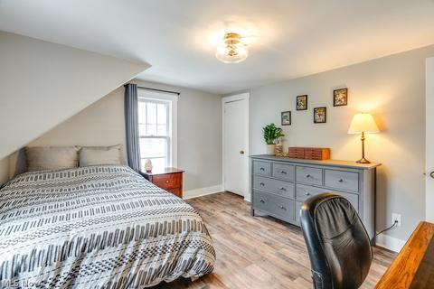 285 N Pardee St, Wadsworth, OH 44281 photo 25