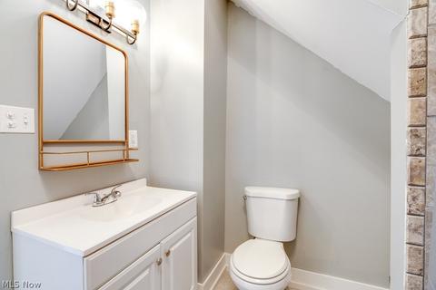 285 N Pardee St, Wadsworth, OH 44281 photo 29