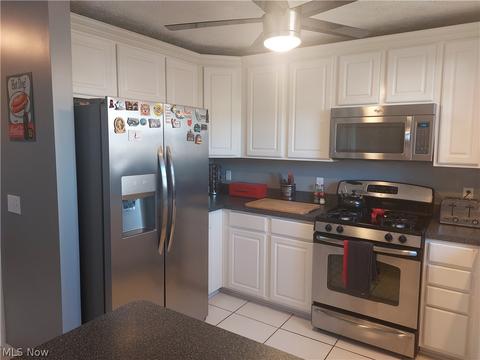 4570 Fields Way, Lorain, OH 44053 photo 12