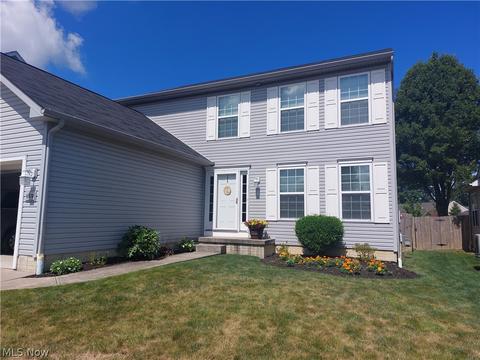 4570 Fields Way, Lorain, OH 44053 photo 2