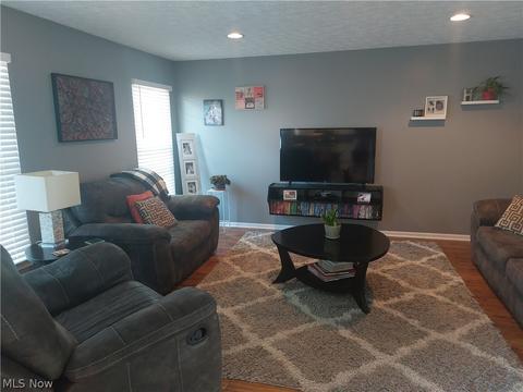 4570 Fields Way, Lorain, OH 44053 photo 9