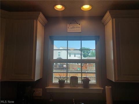 4570 Fields Way, Lorain, OH 44053 photo 14