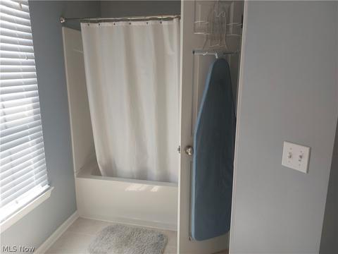 4570 Fields Way, Lorain, OH 44053 photo 18