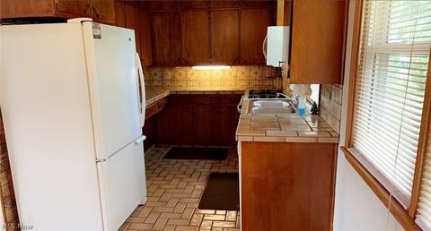620 Stuart, Massillon, OH 44646 photo 8