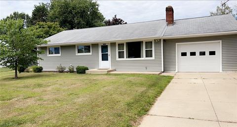 620 Stuart, Massillon, OH 44646 photo 1