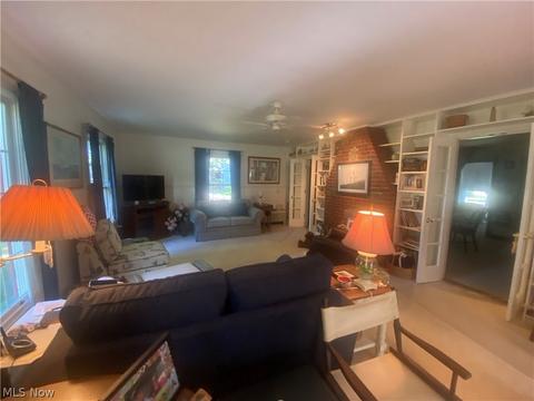 2217 Homewood Ave, Ashtabula, OH 44004 photo 5