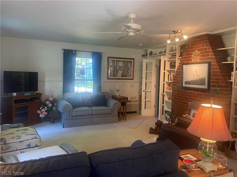 2217 Homewood Ave, Ashtabula, OH 44004 photo 6