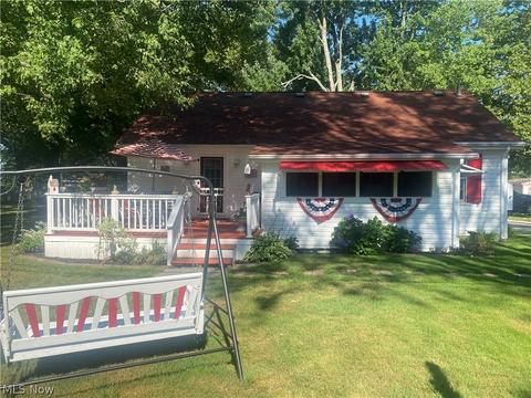 2217 Homewood Ave, Ashtabula, OH 44004 photo 4