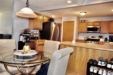 791 Bisson Ave, Akron, OH 44307 photo 7