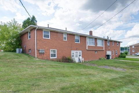 1452 Viola Pkwy NW, Canton, OH 44708 photo 7