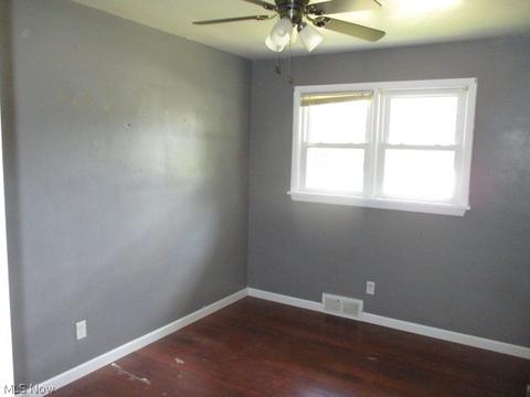 549 Maplewood Ave, Struthers, OH 44471 photo 7