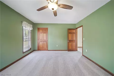 1124 E 17th St, Ashtabula, OH 44004 photo 22