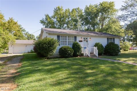 425 E Florida Ave, Sebring, OH 44672 photo 1