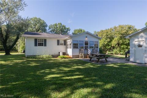 425 E Florida Ave, Sebring, OH 44672 photo 4