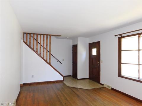925 Wilder Ave, Elyria, OH 44035 photo 8