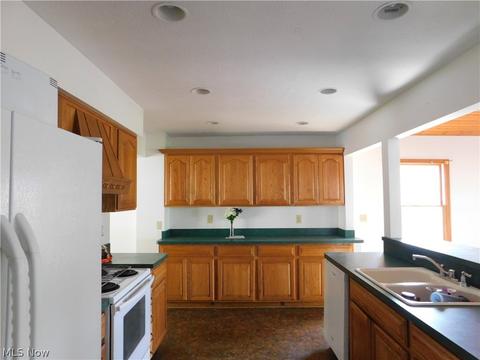 925 Wilder Ave, Elyria, OH 44035 photo 14