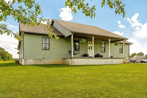 42691 Whitney Rd, Lagrange, OH 44050 photo 2