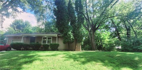1908 4th St NE, Canton, OH 44704 photo 2