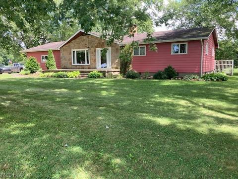 29601 Dempster Rd SE, Dennison, OH 44621 photo 1