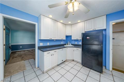 557 Hilliard Rd, Elyria, OH 44035 photo 11