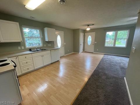 350 Hickory Run, Lagrange, OH 44050 photo 6