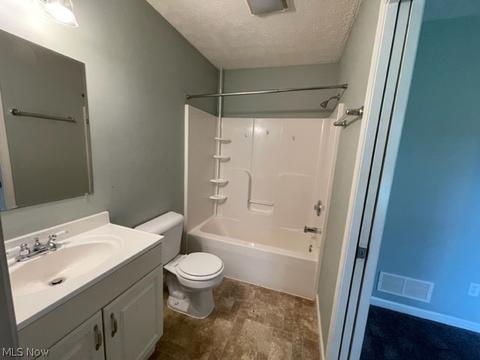 350 Hickory Run, Lagrange, OH 44050 photo 10