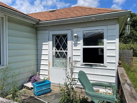 3204 Wilson Ave, Ashtabula, OH 44004 photo 2