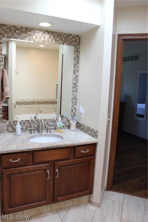 3463 Briton Cir NW, Canton, OH 44708 photo 23